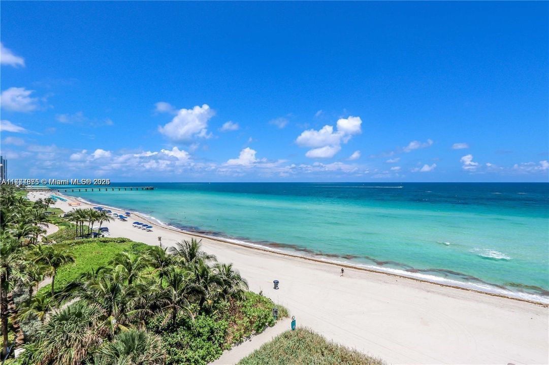 Recently Sold: $1,200,000 (2 beds, 2 baths, 1435 Square Feet)