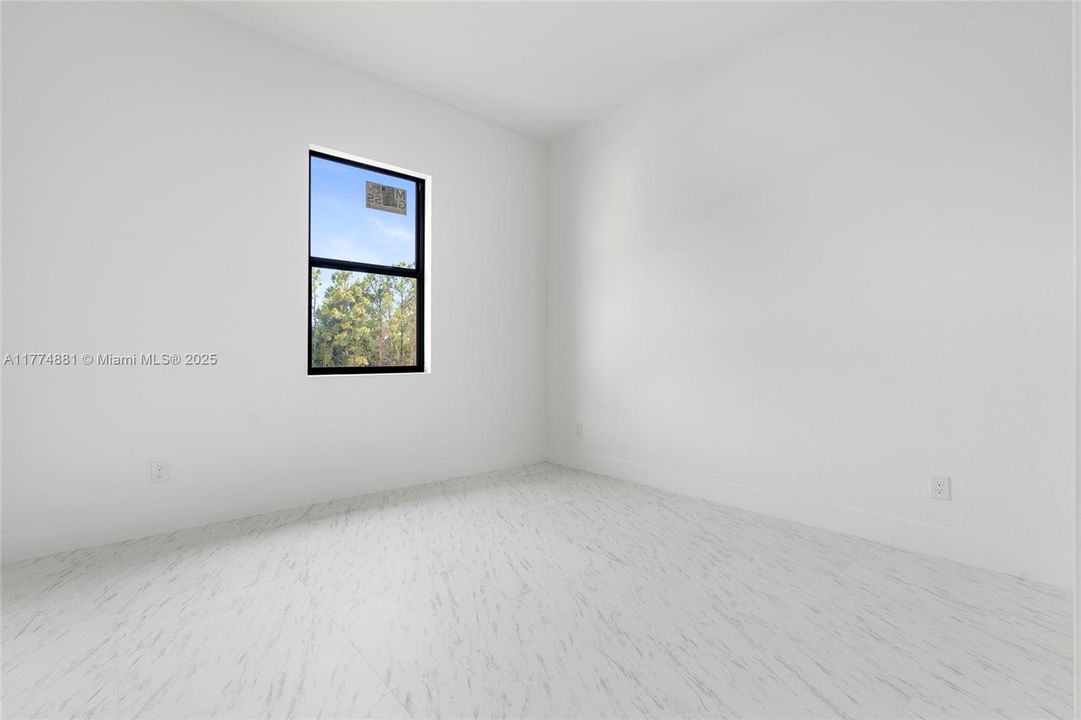 Recientemente alquilado: $2,200 (3 camas, 2 baños, 0 Pies cuadrados)