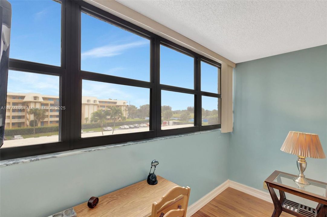 Recently Rented: $2,200 (2 beds, 2 baths, 1143 Square Feet)