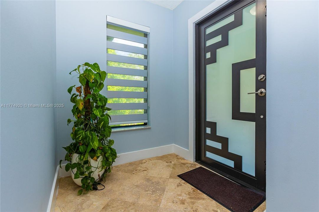 Недавно продано: $979,999 (5 спален, 3 ванн, 2489 Квадратных фут)