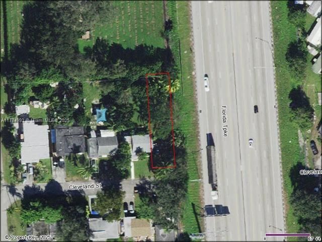 Недавно продано: $165,000 (0.11 acres)