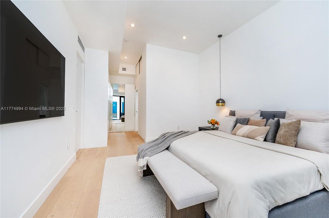 Vendido Recientemente: $2,500,000 (4 camas, 3 baños, 0 Pies cuadrados)