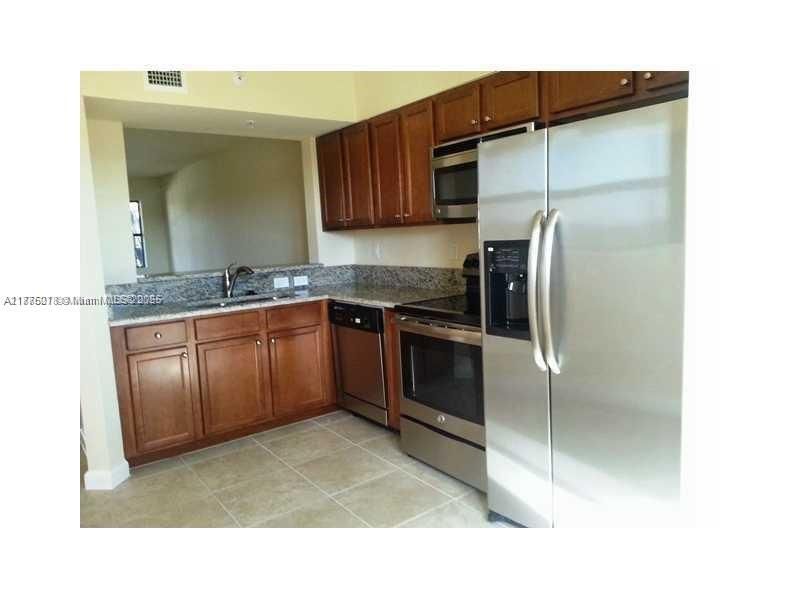 Под контрактом: $279,900 (2 спален, 2 ванн, 809 Квадратных фут)