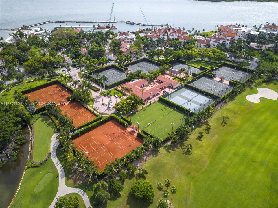 En Venta: $5,695,000 (3 camas, 3 baños, 3192 Pies cuadrados)