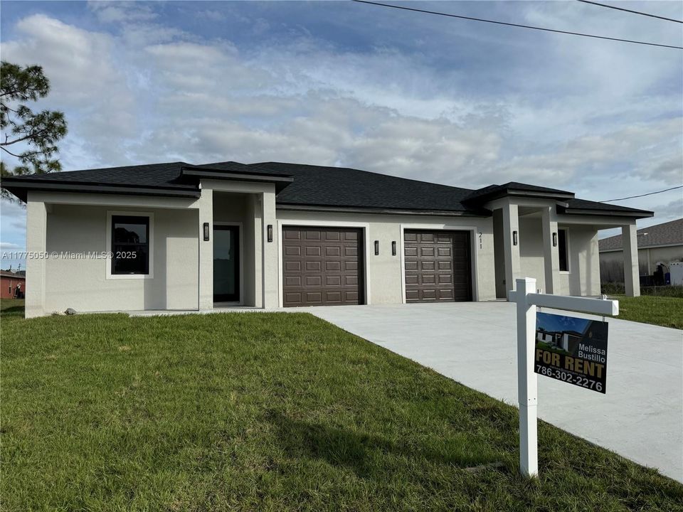 For Rent: $1,900 (3 beds, 2 baths, 0 Square Feet)