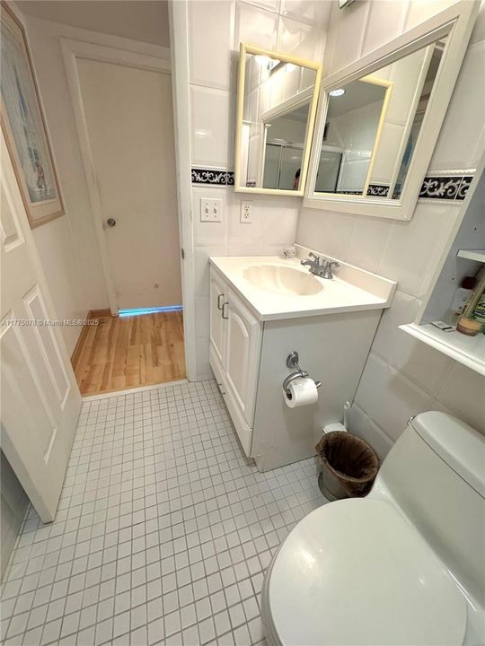 Vendido Recientemente: $439,000 (2 camas, 2 baños, 1463 Pies cuadrados)