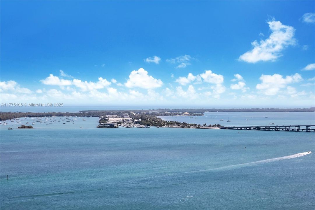 На продажу: $2,500,000 (3 спален, 3 ванн, 2130 Квадратных фут)