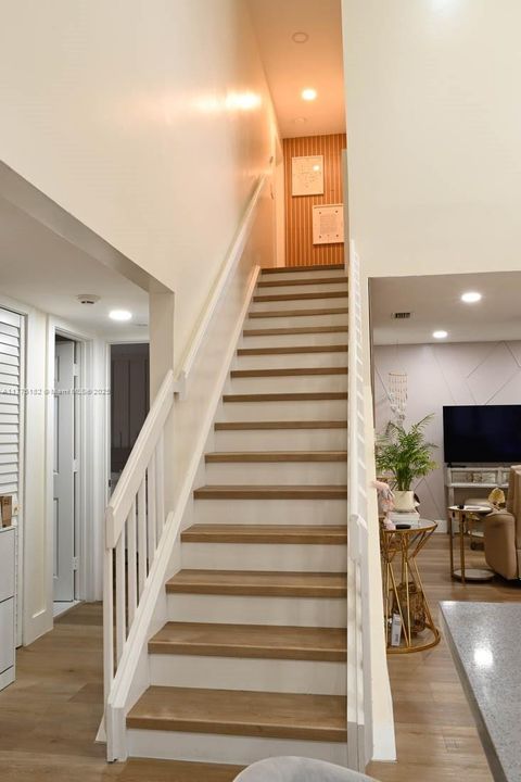 For Sale: $549,999 (3 beds, 2 baths, 1410 Square Feet)