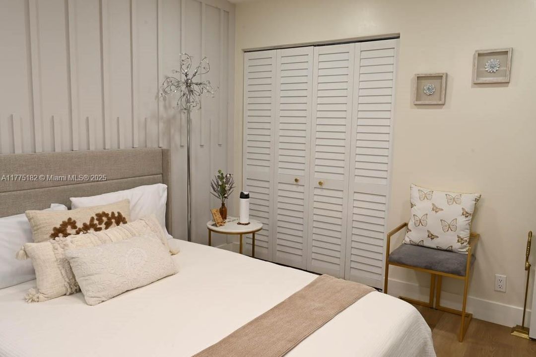 For Sale: $549,999 (3 beds, 2 baths, 1410 Square Feet)