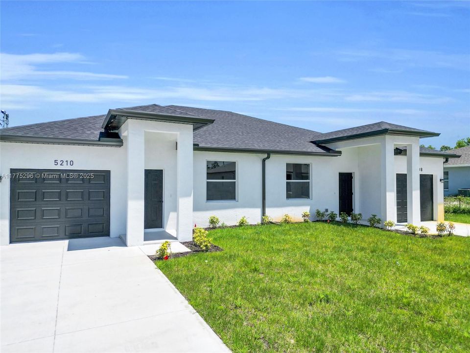 Recently Rented: $2,200 (3 beds, 2 baths, 0 Square Feet)