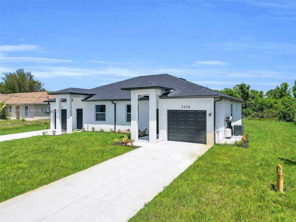 Recently Rented: $2,200 (3 beds, 2 baths, 0 Square Feet)