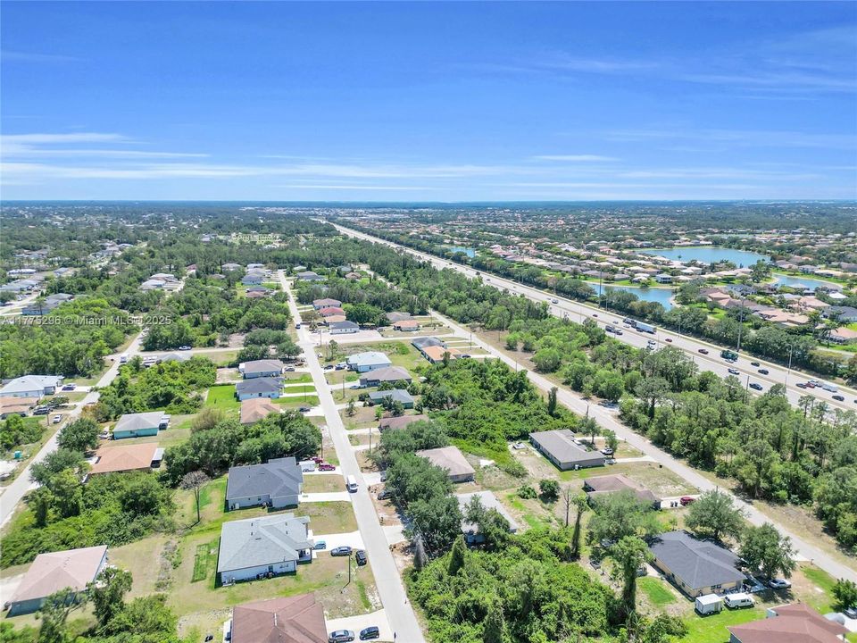 Recently Rented: $2,200 (3 beds, 2 baths, 0 Square Feet)