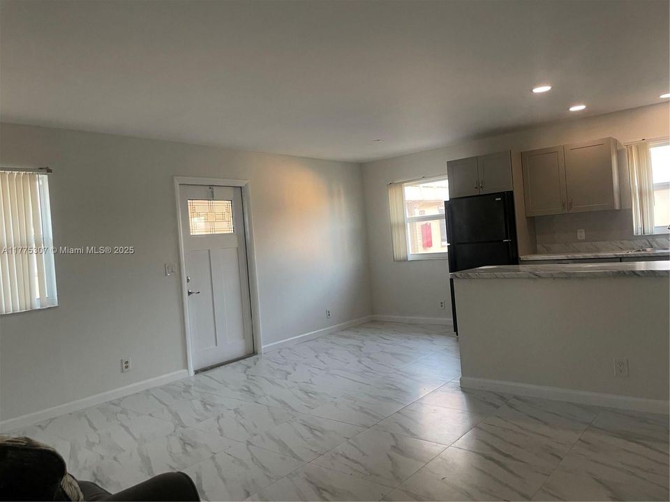 Active With Contract: $75,000 (2 beds, 2 baths, 880 Square Feet)