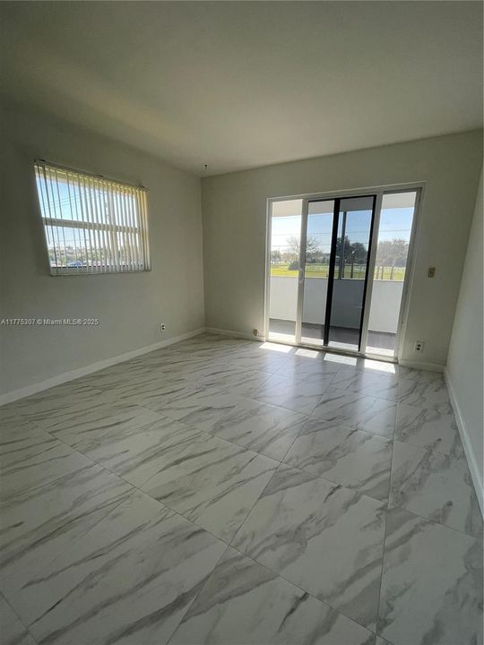 Active With Contract: $75,000 (2 beds, 2 baths, 880 Square Feet)