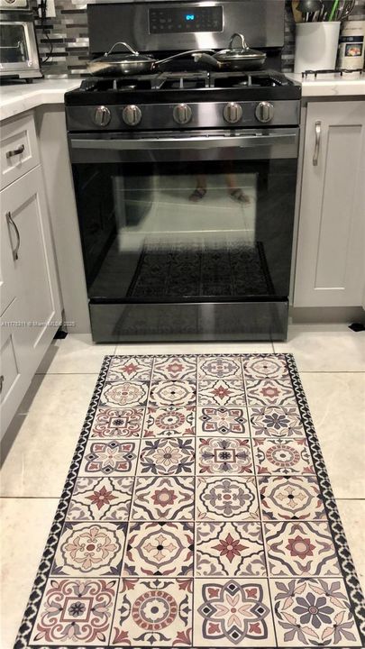 最近租的: $2,995 (3 贝兹, 2 浴室, 1358 平方英尺)