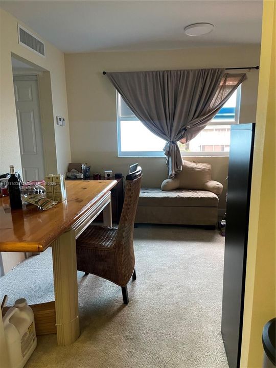 Vendido Recientemente: $60,000 (1 camas, 1 baños, 720 Pies cuadrados)