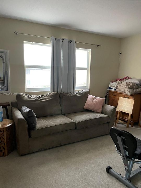 Vendido Recientemente: $60,000 (1 camas, 1 baños, 720 Pies cuadrados)