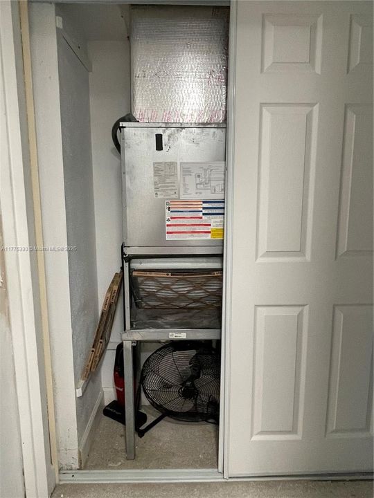 Vendido Recientemente: $60,000 (1 camas, 1 baños, 720 Pies cuadrados)