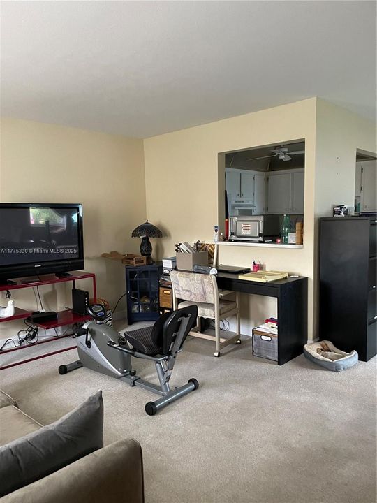 Vendido Recientemente: $60,000 (1 camas, 1 baños, 720 Pies cuadrados)