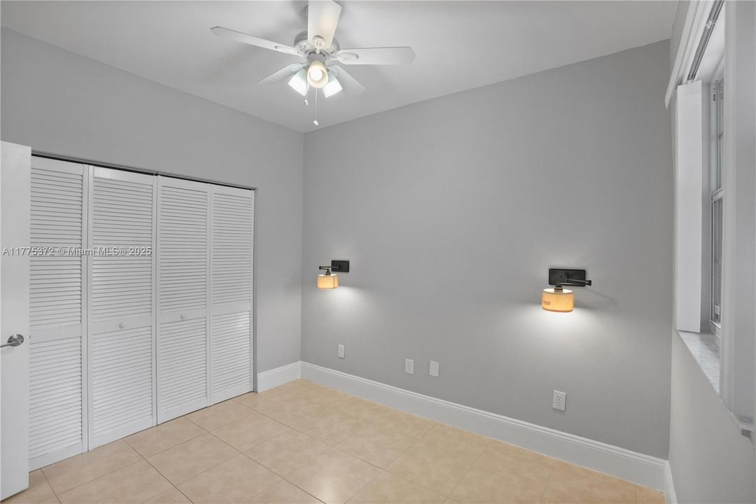 Recently Rented: $2,200 (2 beds, 2 baths, 854 Square Feet)