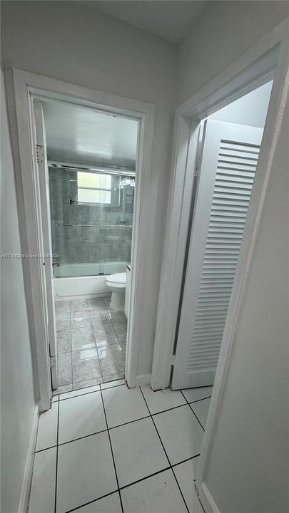 最近租的: $1,900 (1 贝兹, 1 浴室, 635 平方英尺)