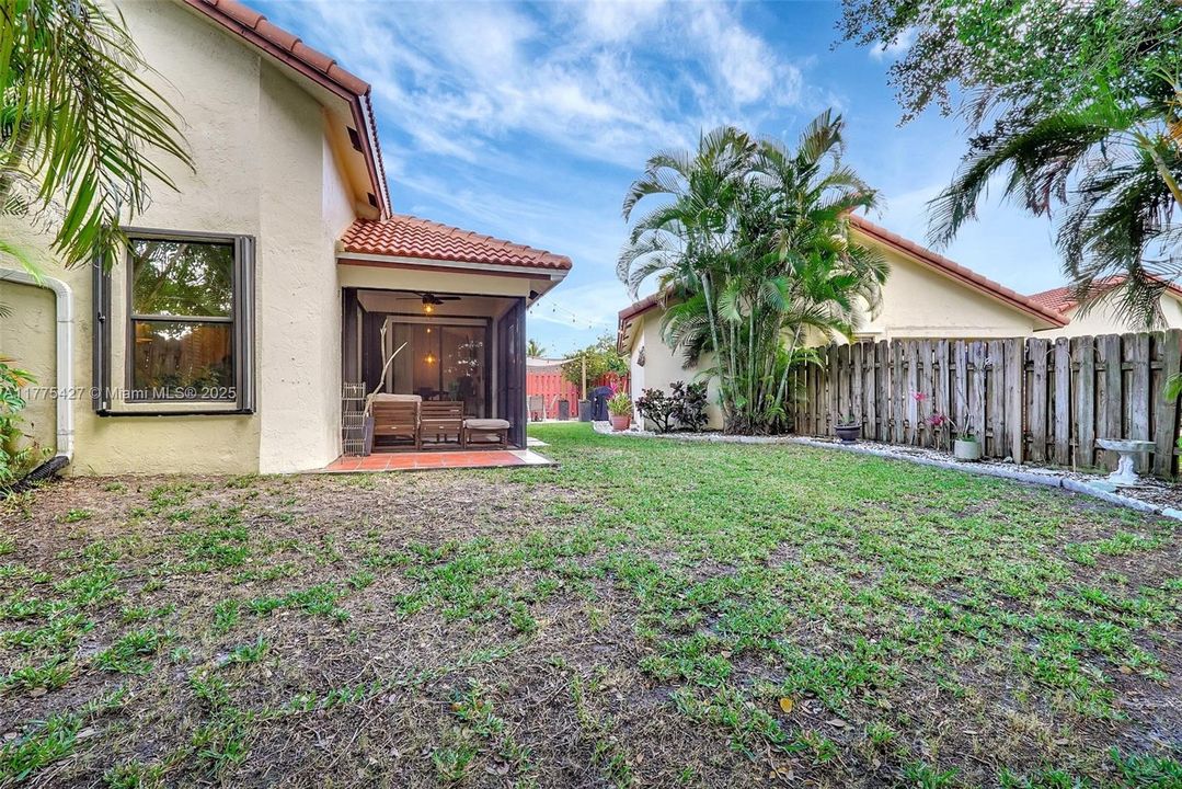 Recently Sold: $564,900 (3 beds, 2 baths, 1416 Square Feet)