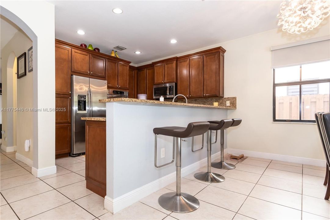 For Sale: $869,899 (3 beds, 2 baths, 2462 Square Feet)