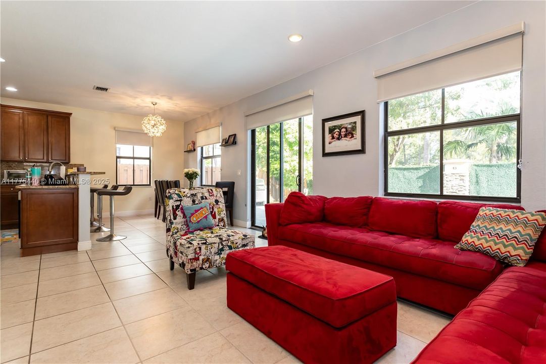 For Sale: $869,899 (3 beds, 2 baths, 2462 Square Feet)