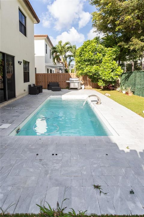 For Sale: $869,899 (3 beds, 2 baths, 2462 Square Feet)