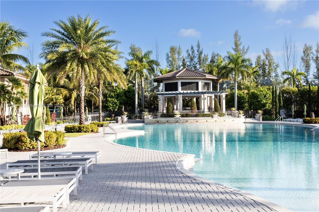 For Sale: $869,899 (3 beds, 2 baths, 2462 Square Feet)