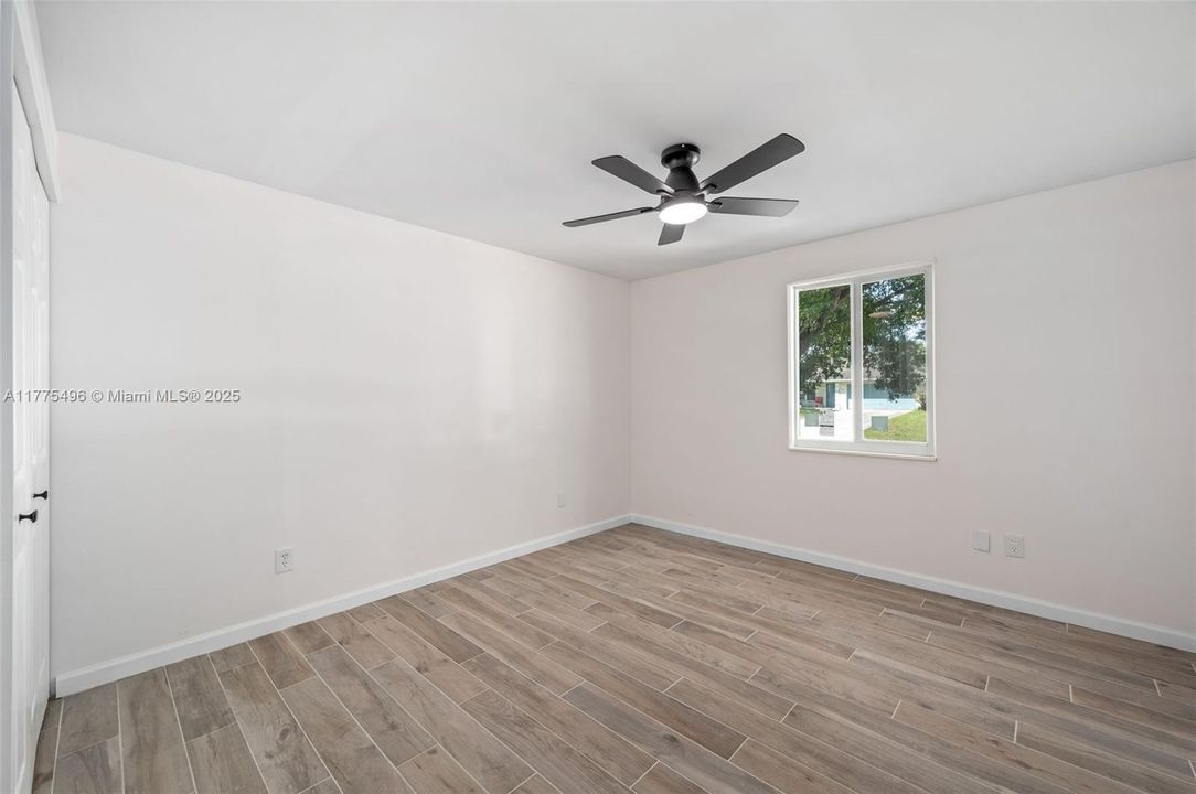 最近租的: $2,500 (3 贝兹, 2 浴室, 1152 平方英尺)