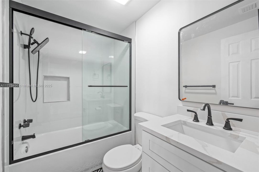 最近租的: $2,500 (3 贝兹, 2 浴室, 1152 平方英尺)