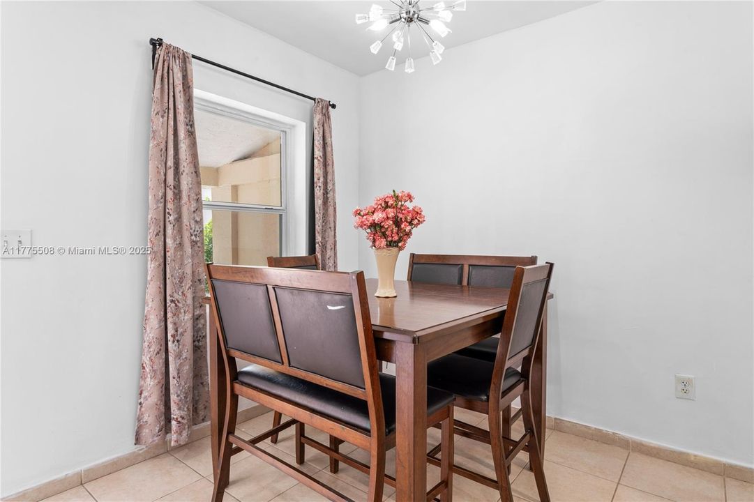 Recently Sold: $495,000 (4 beds, 2 baths, 875 Square Feet)