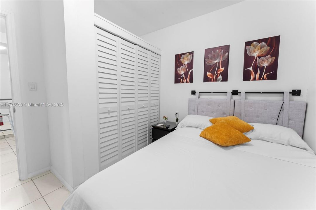 Recently Sold: $495,000 (4 beds, 2 baths, 875 Square Feet)