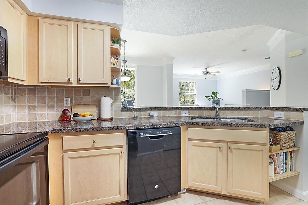 125 Galicia Way Unit 209-9