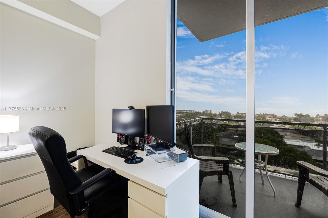 For Sale: $595,000 (2 beds, 2 baths, 1458 Square Feet)