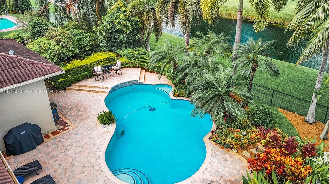 Recently Sold: $1,495,000 (4 beds, 4 baths, 3112 Square Feet)