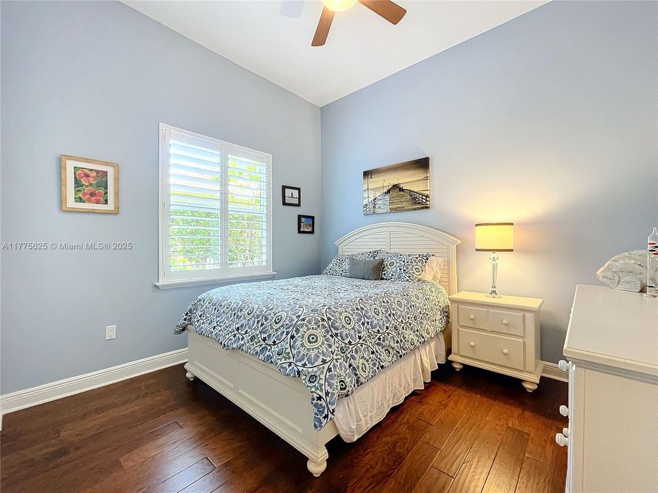 Recently Sold: $1,495,000 (4 beds, 4 baths, 3112 Square Feet)