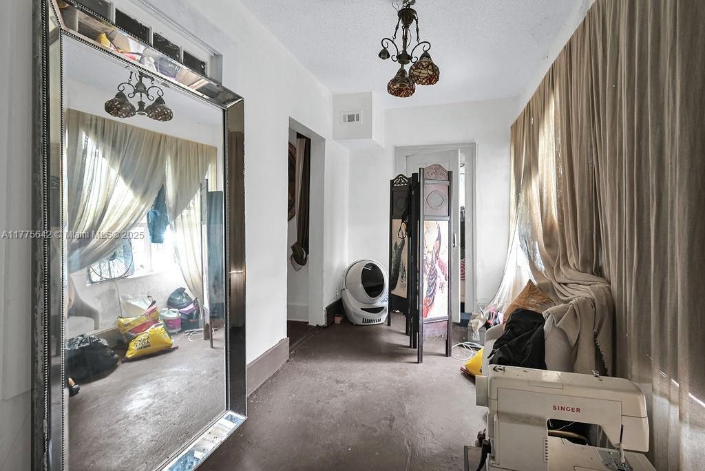 На продажу: $799,000 (5 спален, 2 ванн, 3062 Квадратных фут)