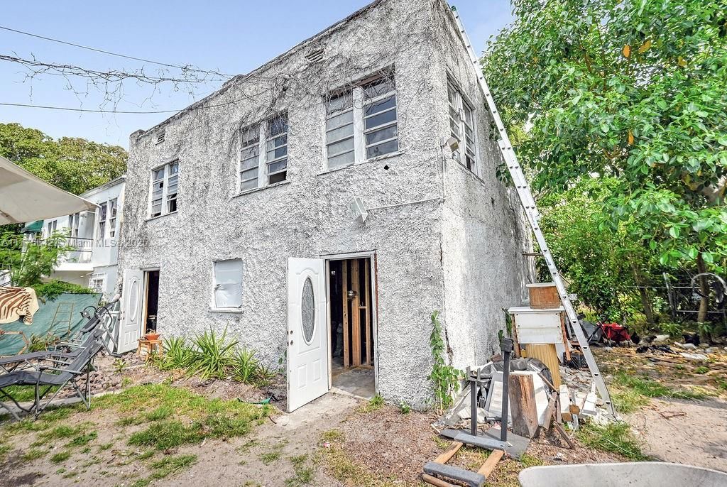 На продажу: $799,000 (5 спален, 2 ванн, 3062 Квадратных фут)