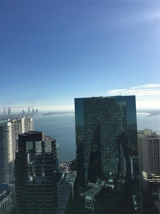 待售: $725,000 (1 贝兹, 2 浴室, 880 平方英尺)