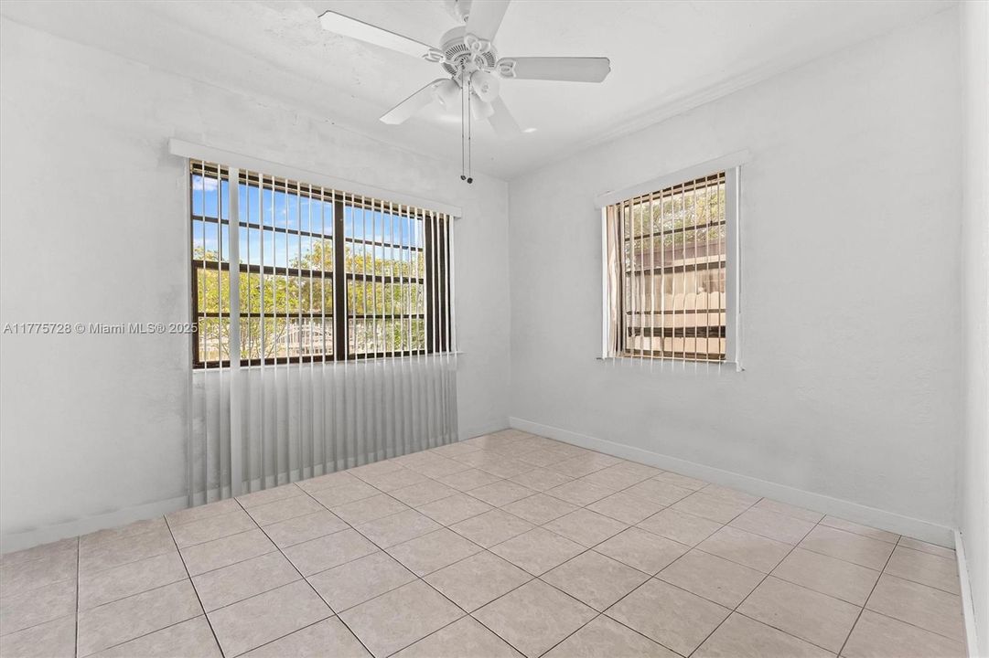 Vendido Recientemente: $399,999 (3 camas, 1 baños, 1479 Pies cuadrados)