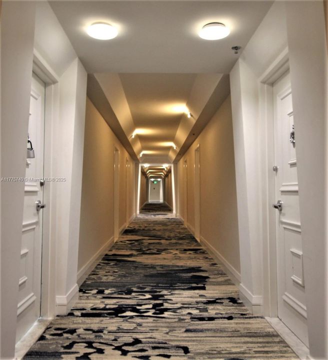 Недавно продано: $1,999,000 (3 спален, 3 ванн, 1969 Квадратных фут)