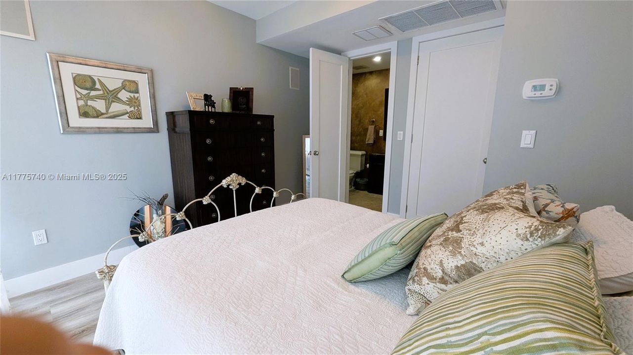 Недавно продано: $1,999,000 (3 спален, 3 ванн, 1969 Квадратных фут)