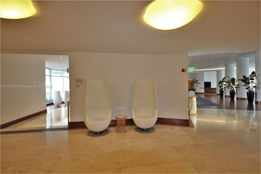 Недавно продано: $1,999,000 (3 спален, 3 ванн, 1969 Квадратных фут)