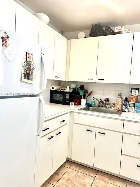 最近租的: $2,100 (1 贝兹, 1 浴室, 707 平方英尺)