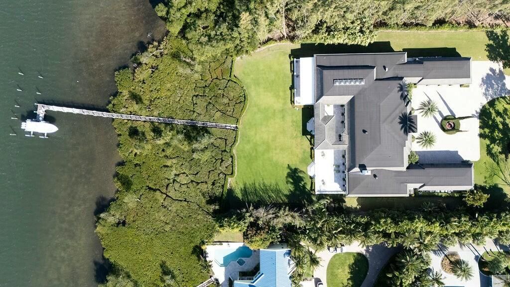 100 Harbor Way