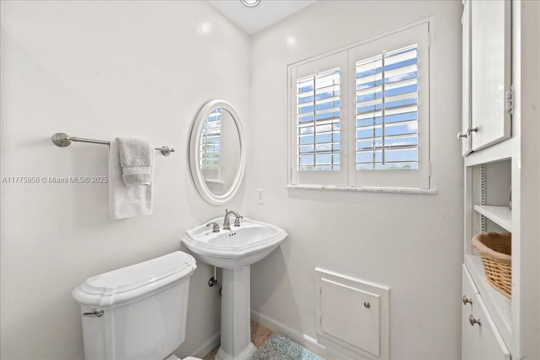 待售: $1,900,000 (6 贝兹, 4 浴室, 0 平方英尺)