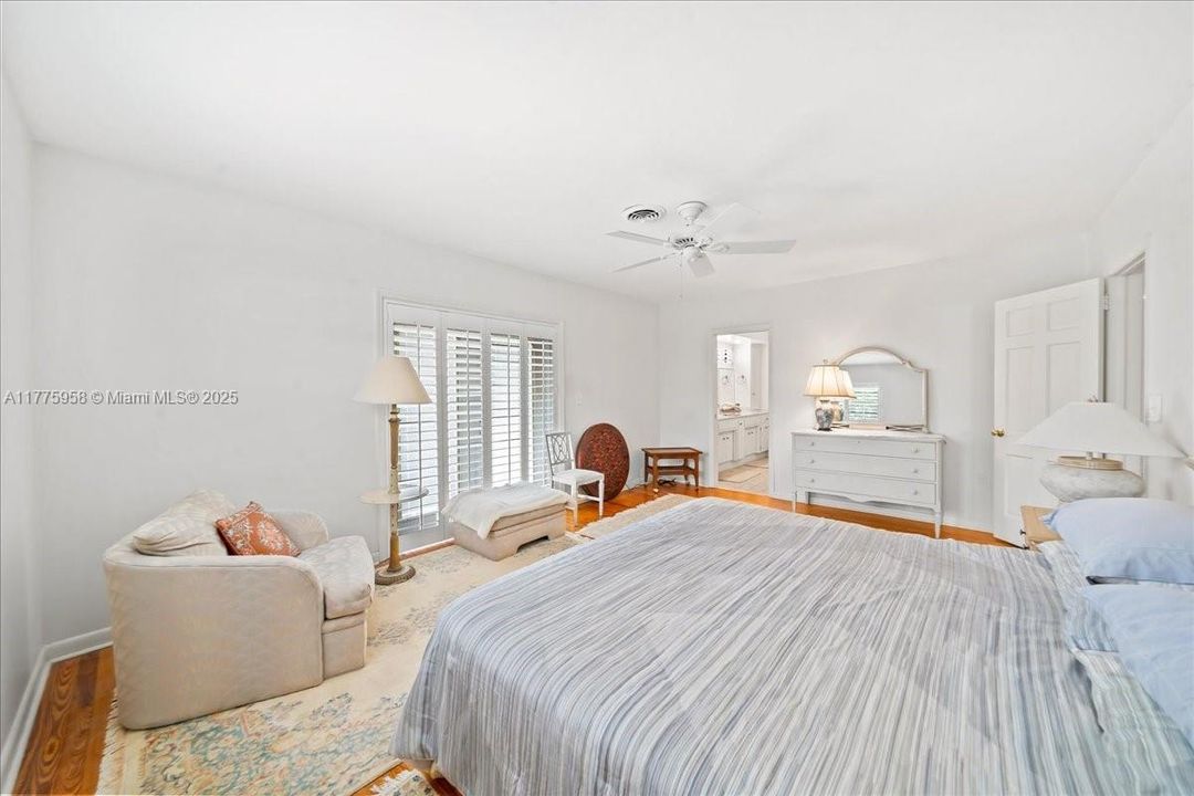 待售: $1,900,000 (6 贝兹, 4 浴室, 0 平方英尺)