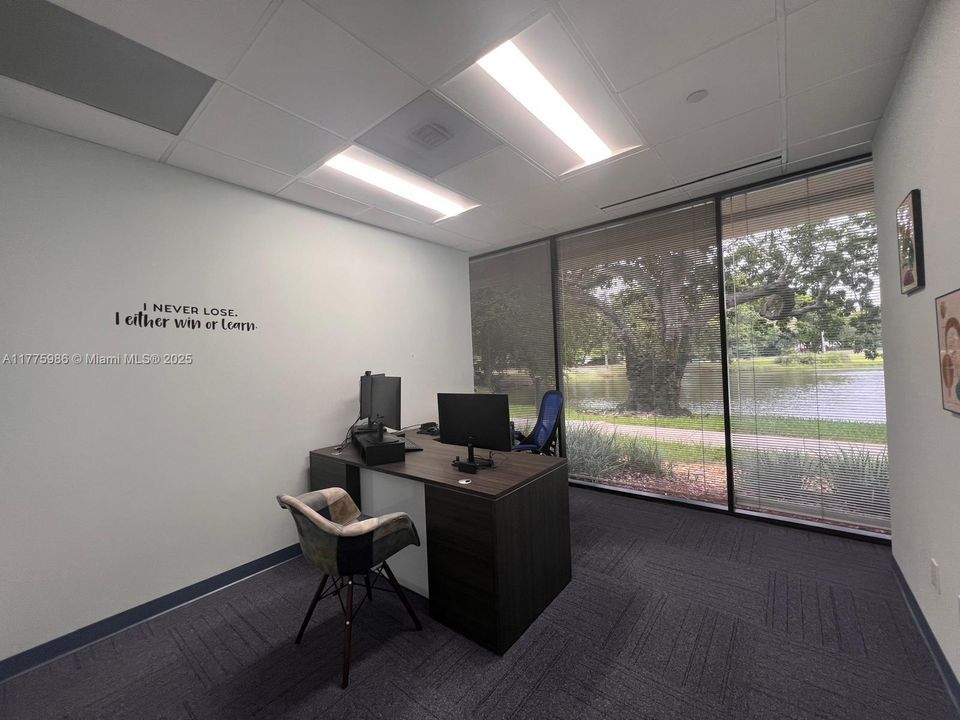 Недавно арендовано: $18 (0 спален, 0 ванн, 0 Квадратных фут)